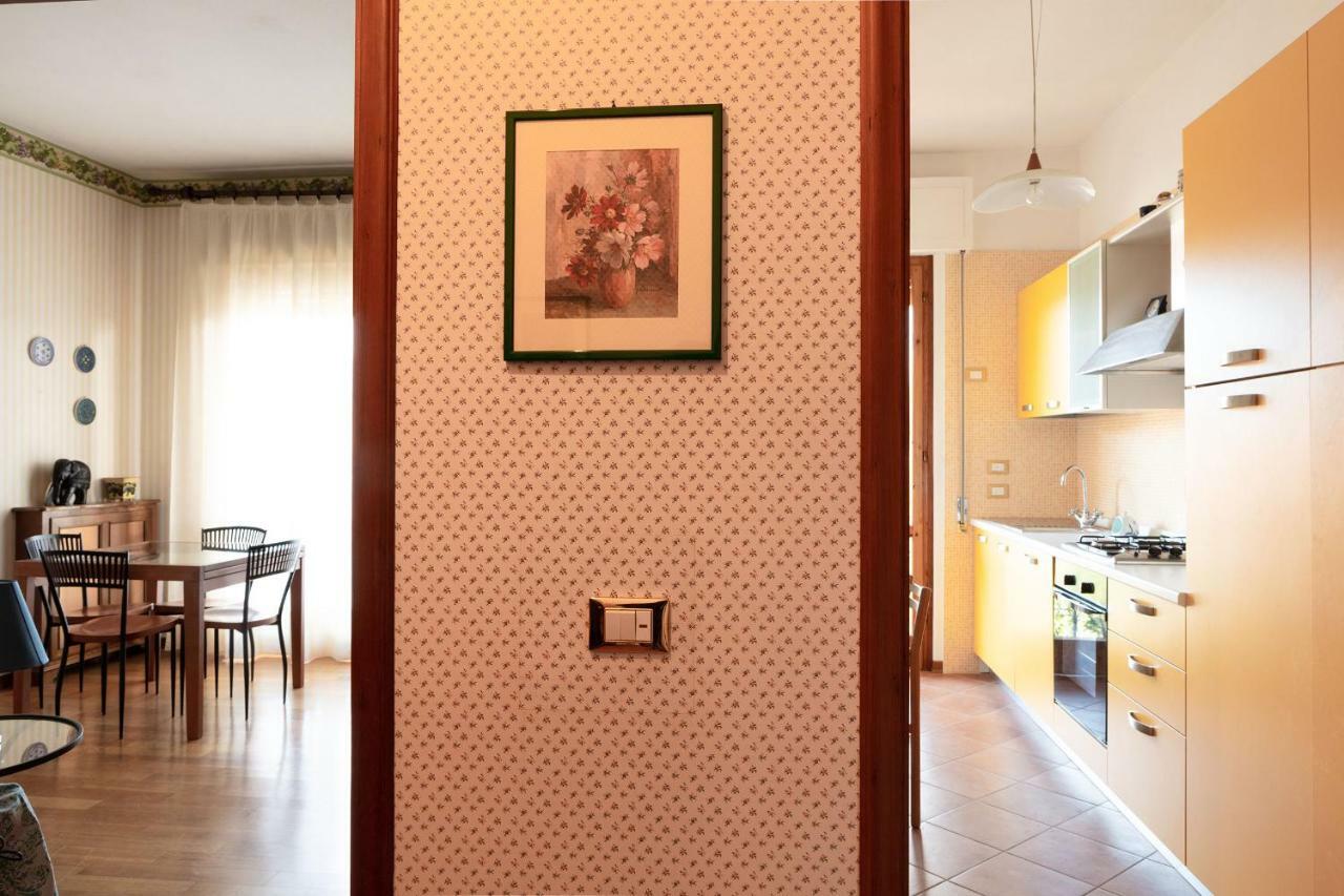 Appartamento Tina Lido di Camaiore Luaran gambar