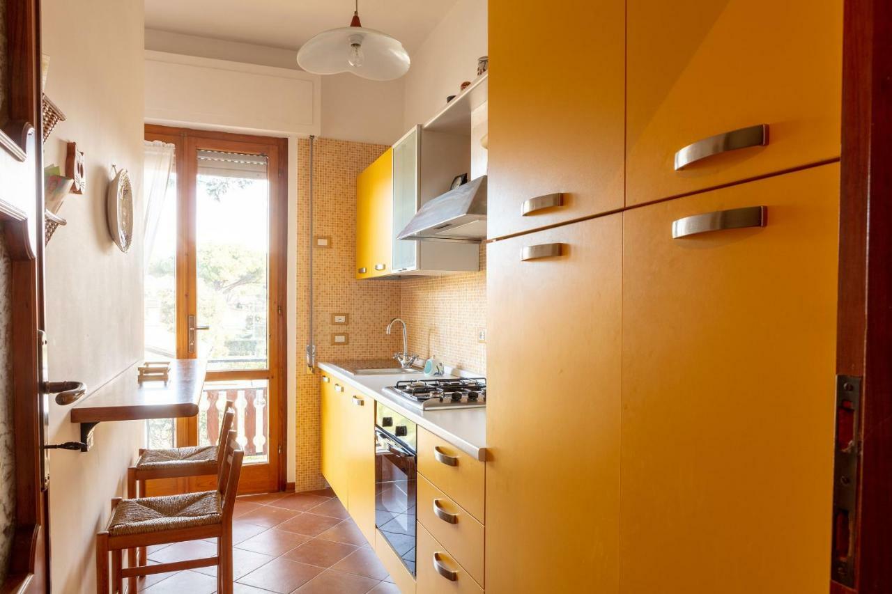 Appartamento Tina Lido di Camaiore Luaran gambar